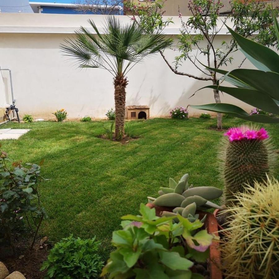 Il Giardino Nascosto Bed and Breakfast Portopalo Di Capo Passero Exteriör bild