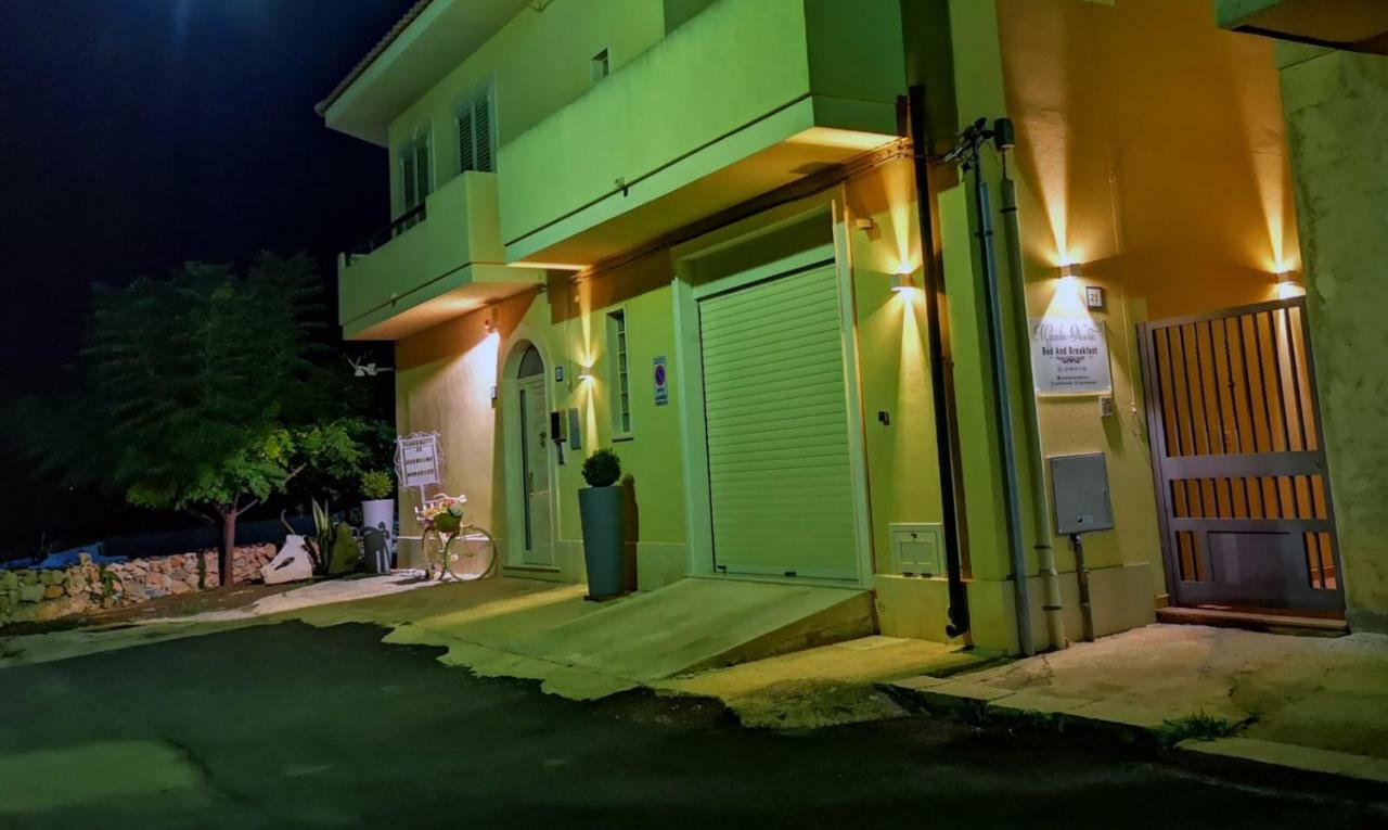 Il Giardino Nascosto Bed and Breakfast Portopalo Di Capo Passero Exteriör bild